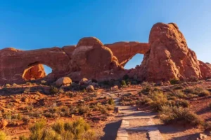 26 BEST Places To Visit In March In The USA